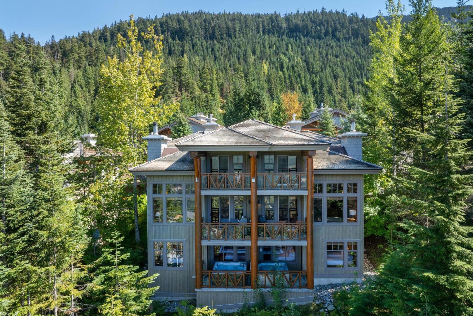 Taluswood The Heights 18 | Mountainside Townhome W/ Ski Access, Hot Tub, Tranquil Views 惠斯勒 外观 照片